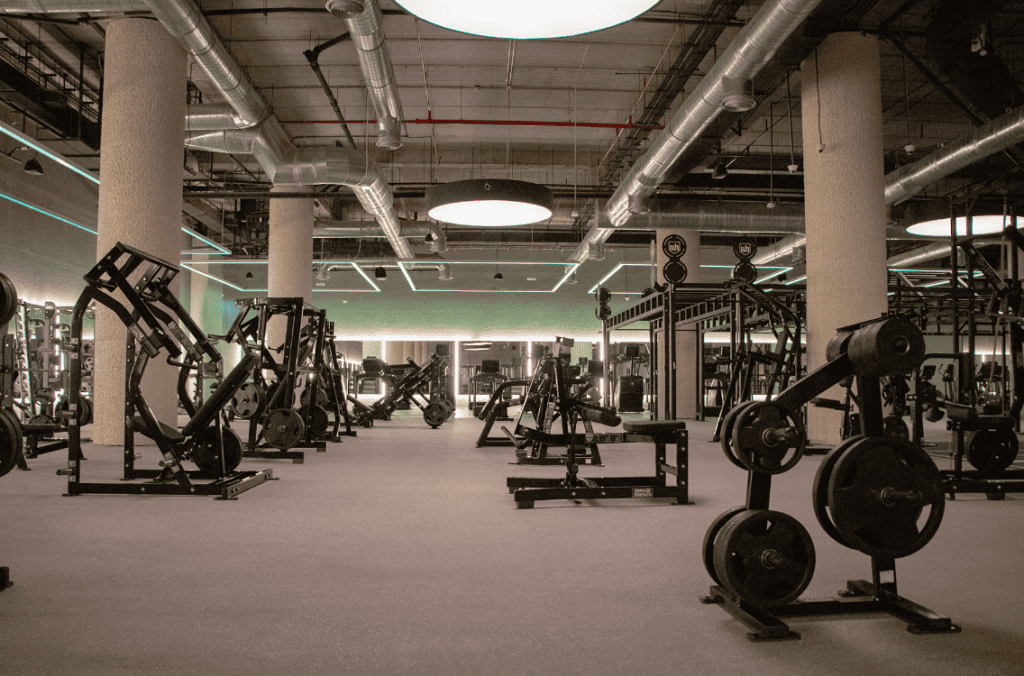 Warehouse Gym Dubai: The Top 5 Things You Need to Know - Gymfluencers UAE